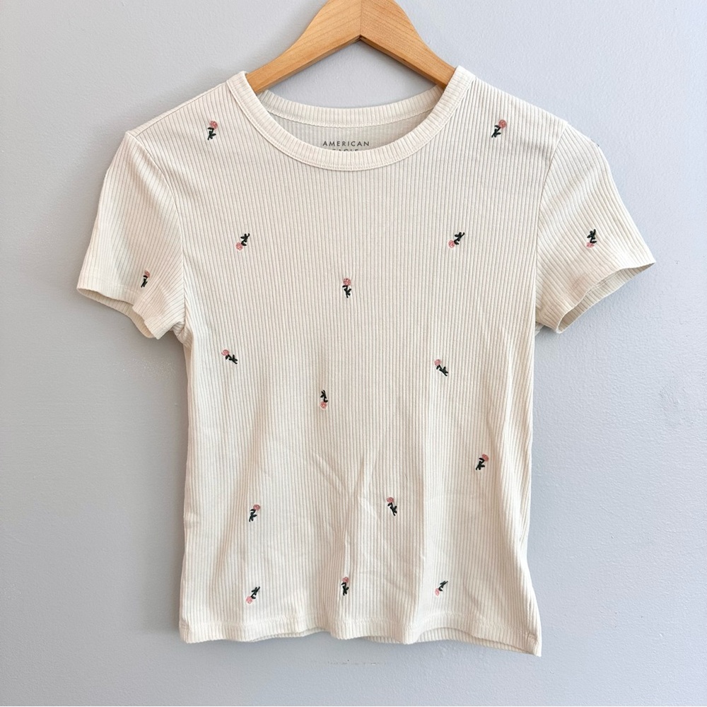 American Eagle Outfitters Cream Embroidered Short Sleeve Tee